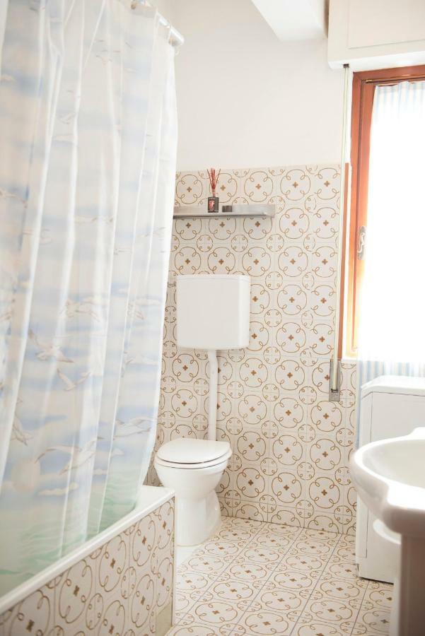 Casa Maestrale -Mistral Sea Breeze Apartment Monterosso al Mare Bagian luar foto